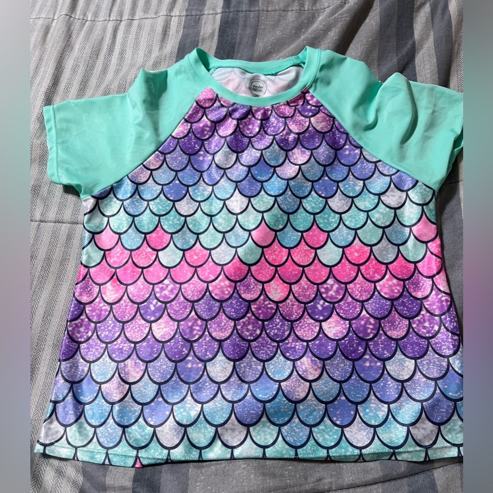 Girls wonder Nation swim shirt size (10)